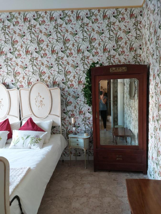 Bed And Breakfast La Pecora Rosa Sant'Omero Εξωτερικό φωτογραφία