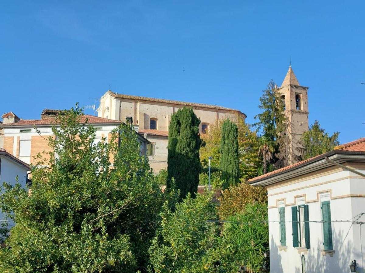 Bed And Breakfast La Pecora Rosa Sant'Omero Εξωτερικό φωτογραφία
